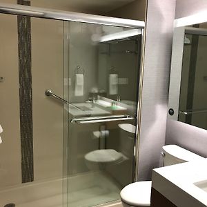 Queen Room Disability Access